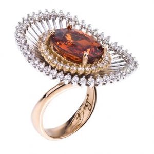SISTINA GARNET RING